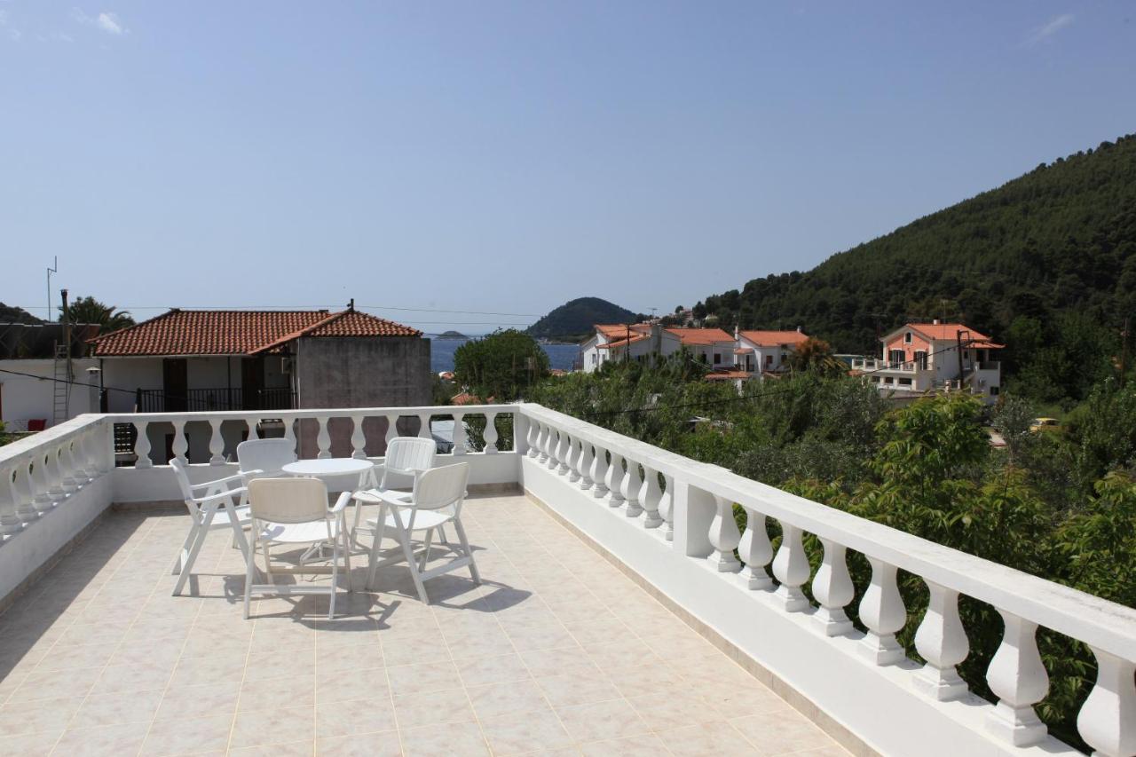 O Pyrgos Accommodations Panormos  Exterior photo